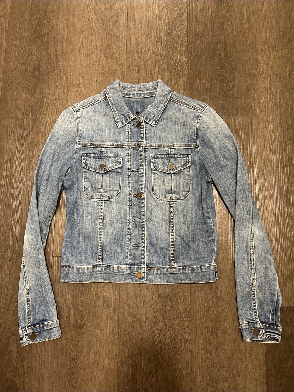 Kut from the Kloth Light Wash Denim Jacket
